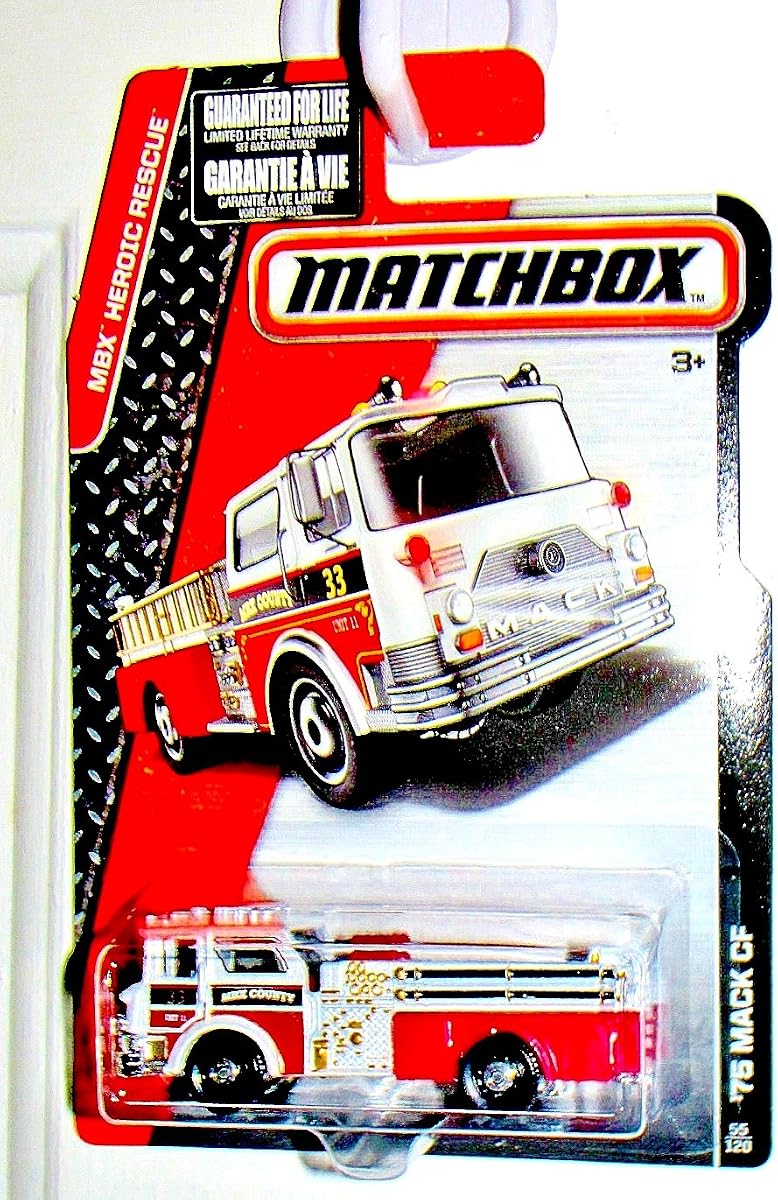 2015 MBX Heroic Rescue '75 Mack CF Fire Engine 55/120, Red and White — view 2