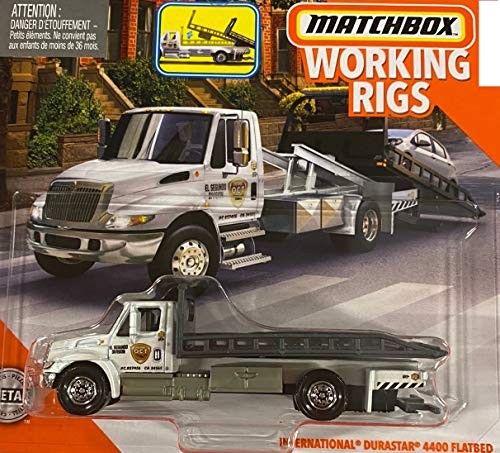 Working Rigs International Durastar 4400 Flatbed Transporter in White,unisex